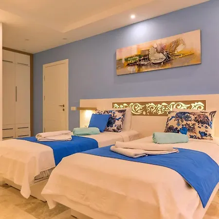 2 Bedroom With Private Heated Pool Pool And Jacuzzi Villa Kalkan
