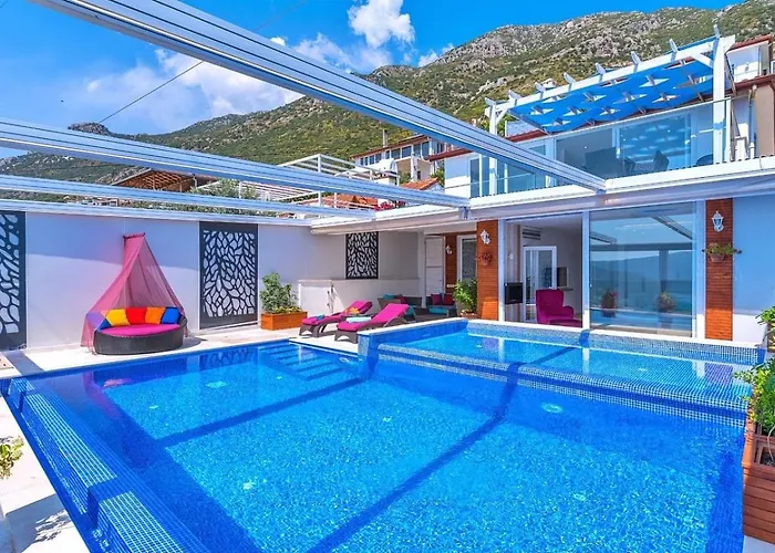 Villa 2 Bedroom With Private Heated Pool Pool And Jacuzzi *