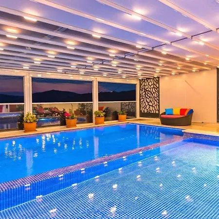 2 Bedroom With Private Heated Pool Pool And Jacuzzi * Kalkan