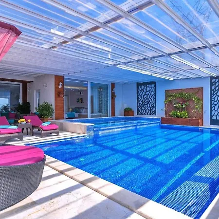 2 Bedroom With Private Heated Pool Pool And Jacuzzi Kalkan